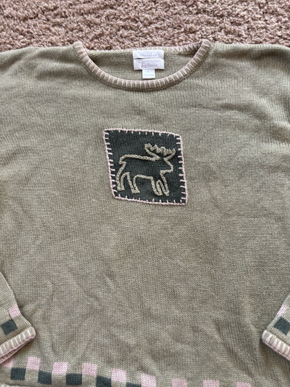 Women’s Crewneck Moose Patch Sweater in Olive Green